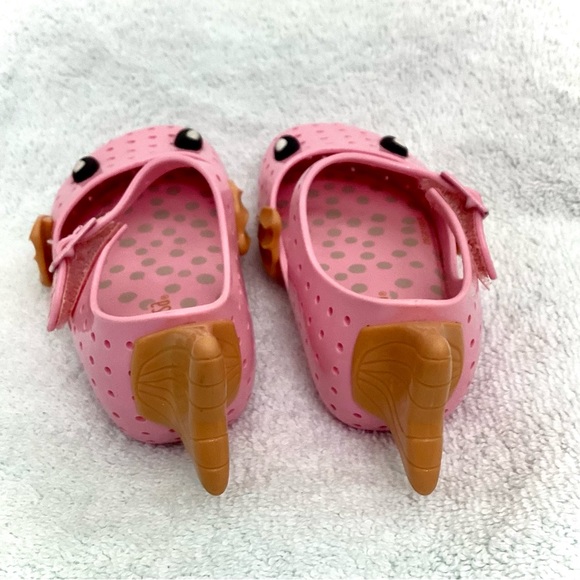 Mini Melissa Fish Crocs - Picture 6 of 12